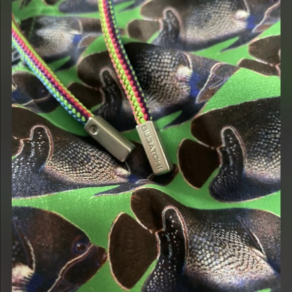 Bugatchi Fish Print Swim Trunks Size M NWT $129 - Picture 4 of 5